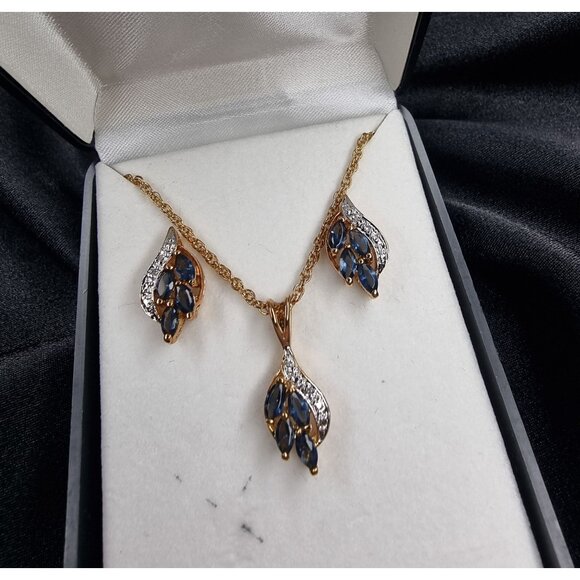 Vintage 1990s Gold Plated Jewelry Set With Blue Gemstone Pendant Necklace - Picture 8 of 9